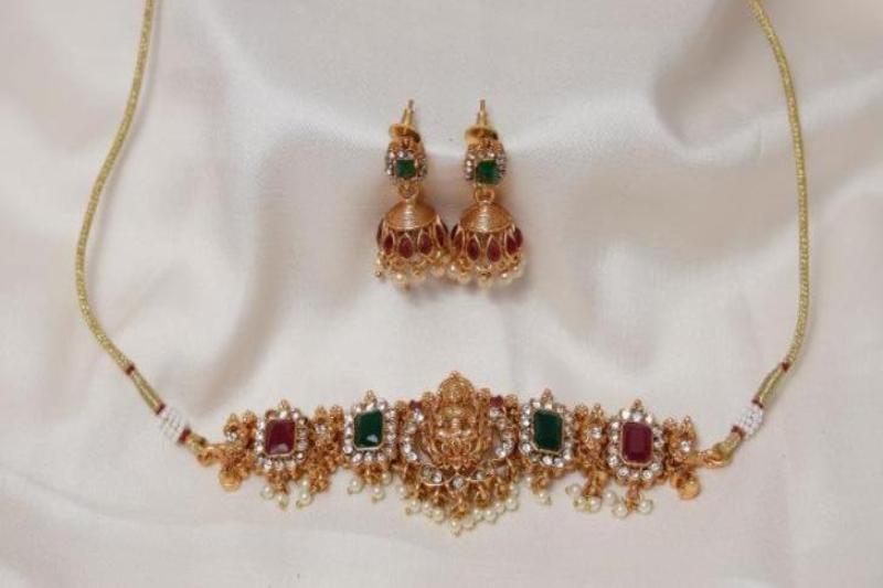 Lakshmi Chocker